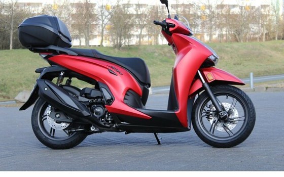 Neufahrzeug Honda SH350i - Bild 3