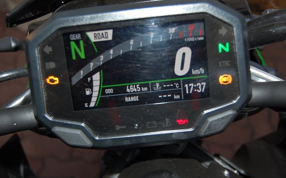 Gebrauchtmotorrad Kawasaki Z900 SE - Bild 7