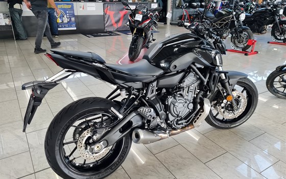 Gebrauchtmotorrad Yamaha MT-07 - Bild 2 Gebrauchtmotorrad Yamaha MT-07 - Bild 2