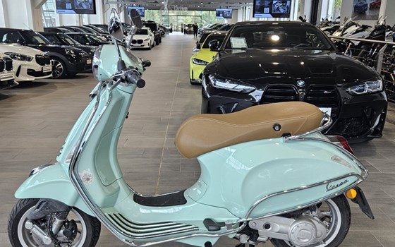 Gebrauchtmotorrad Vespa Sprint 50 4T - Bild 2 Gebrauchtmotorrad Vespa Sprint 50 4T - Bild 2