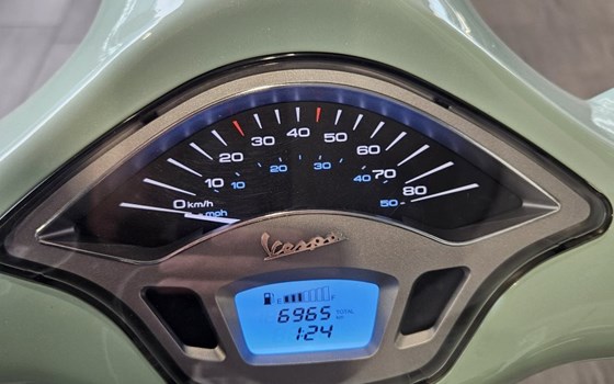 Gebrauchtmotorrad Vespa Sprint 50 4T - Bild 7
