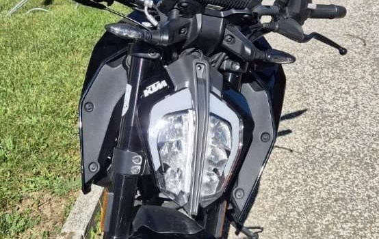 Gebrauchtmotorrad KTM 125 Duke - Bild 6 Gebrauchtmotorrad KTM 125 Duke - Bild 6