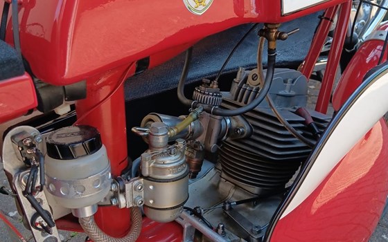 Gebrauchtmotorrad Moto Morini Corsaro 125 - Bild 3