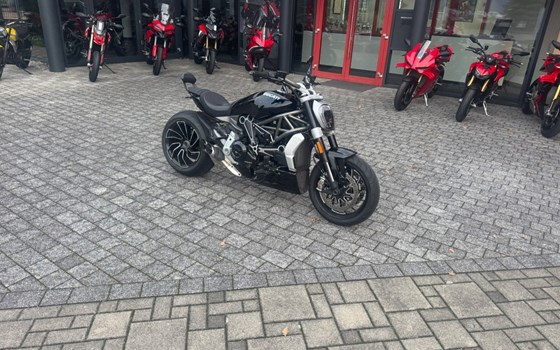 Gebrauchtmotorrad Ducati XDiavel S - Bild 1
