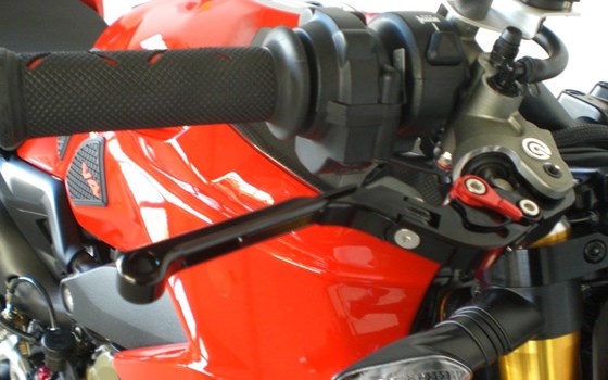 Gebrauchtmotorrad Ducati Streetfighter V4 S - Bild 25