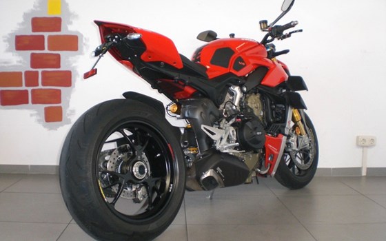 Gebrauchtmotorrad Ducati Streetfighter V4 S - Bild 3