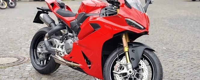 Ducati Panigale V2 S
