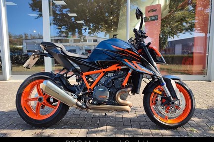 KTM 1290 Super Duke R EVO