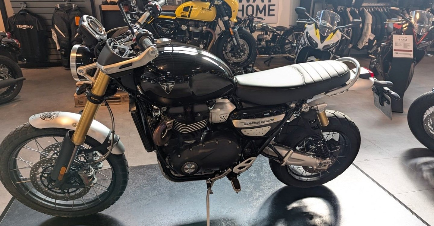 Zum Vergrößern bitte anklicken! Angebot Triumph Scrambler 1200 XE