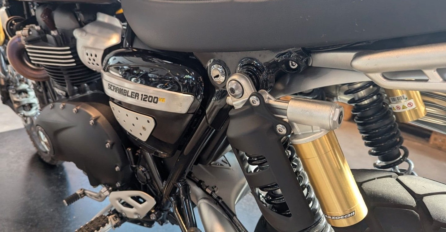 Zum Vergrößern bitte anklicken! Angebot Triumph Scrambler 1200 XE