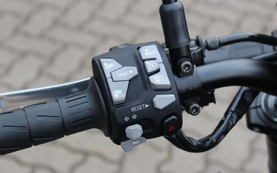 Neufahrzeug Kawasaki Z900 70kW - Bild 11