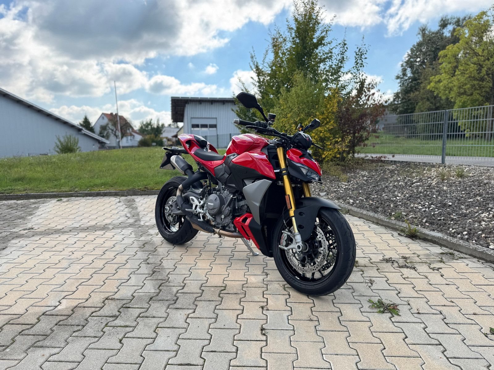 Gebrauchtfahrzeug