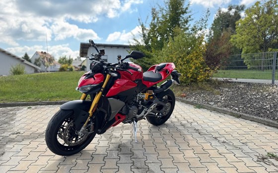 Gebrauchtmotorrad Ducati Streetfighter V2 S - Bild 5