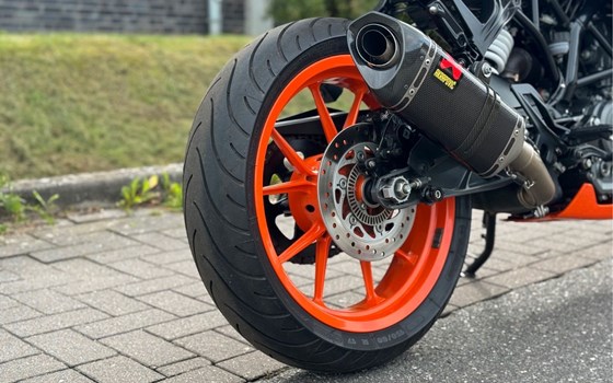 Gebrauchtmotorrad KTM RC 125 - Bild 18