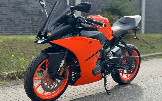 Gebrauchtmotorrad KTM RC 125 - Bild 5