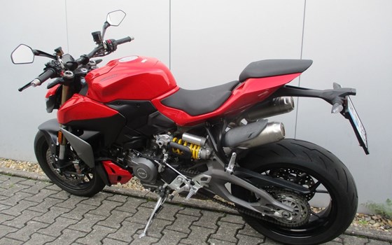 Gebrauchtmotorrad Ducati Streetfighter V2 - Bild 5