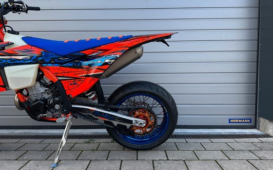 Neufahrzeug KTM 500 EXC-F SIX DAYS - Bild 6