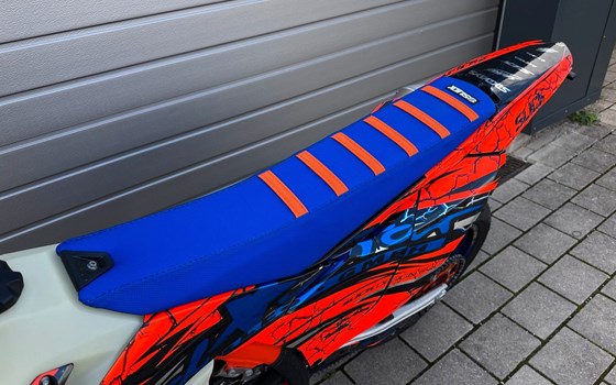 Neufahrzeug KTM 500 EXC-F SIX DAYS - Bild 9