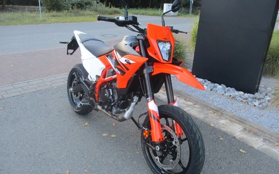 Neufahrzeug KTM 125 SMC R - Bild 2