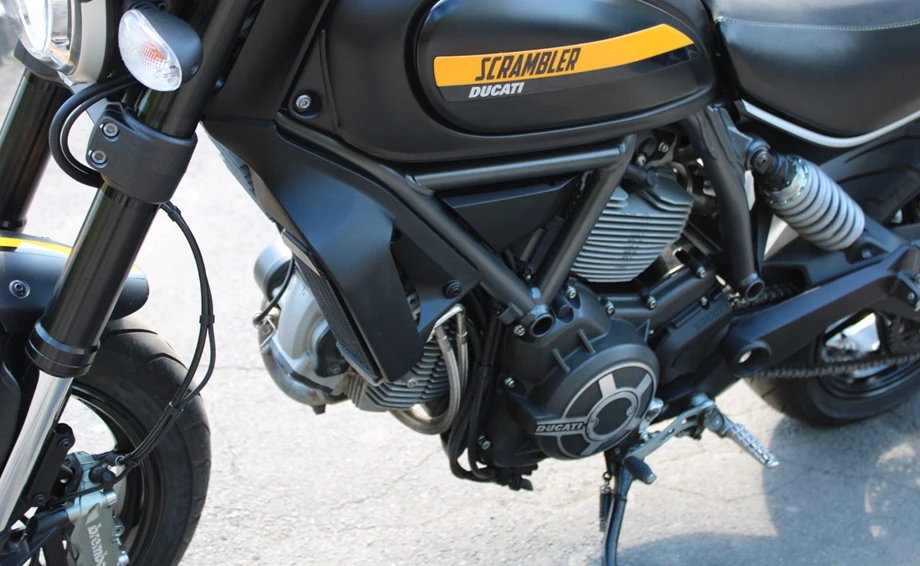 Angebot Ducati Scrambler Full Throttle Bild 12: Angebot Ducati Scrambler Full Throttle