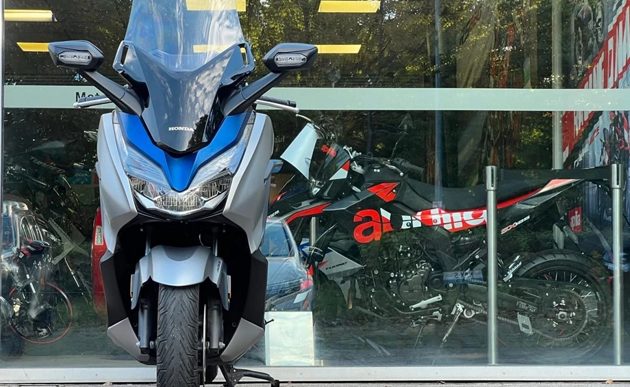 Angebot Honda Forza 125 Bild 3: Angebot Honda Forza 125