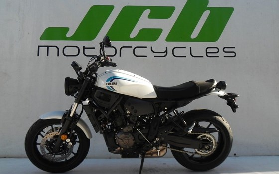 Gebrauchtmotorrad Yamaha XSR700 - Bild 1
