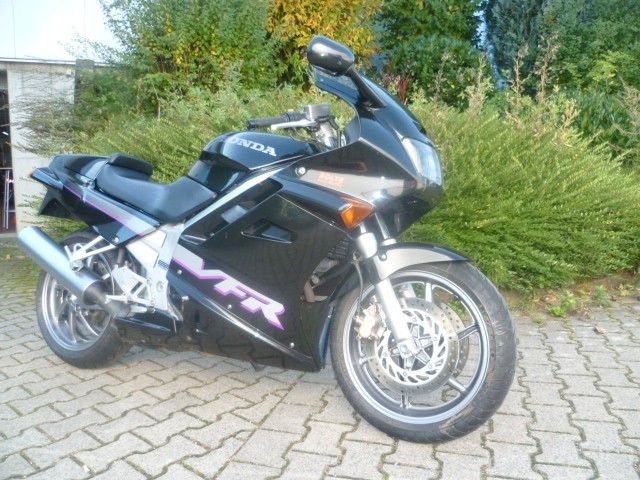Honda VFR 750 F