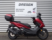 Honda Forza 125