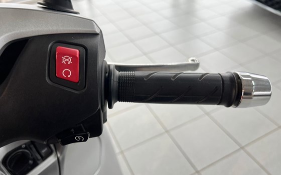 Gebrauchtmotorrad Honda SH350i - Bild 13