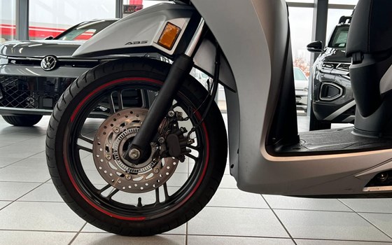 Gebrauchtmotorrad Honda SH350i - Bild 5