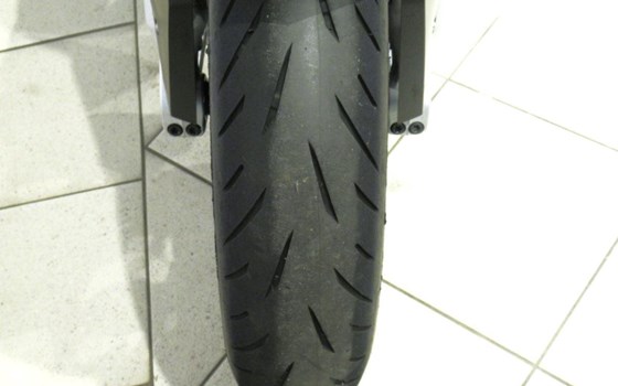 Gebrauchtmotorrad BMW S 1000 R - Bild 10