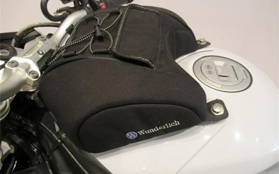 Gebrauchtmotorrad BMW S 1000 R - Bild 17 Gebrauchtmotorrad BMW S 1000 R - Bild 17