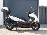 Honda Forza 125