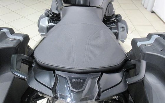 Gebrauchtmotorrad BMW R 1250 R - Bild 18 Gebrauchtmotorrad BMW R 1250 R - Bild 18