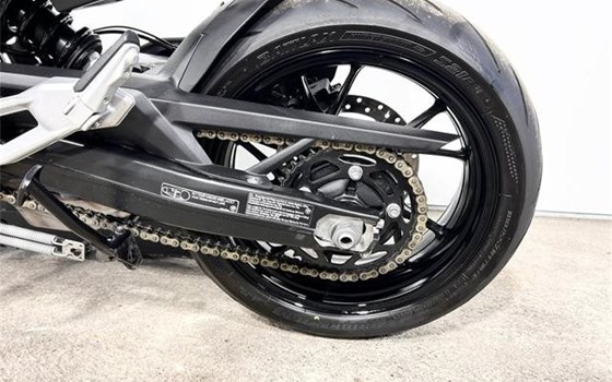 Gebrauchtmotorrad BMW F 900 R - Bild 5