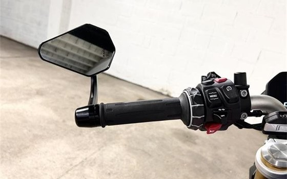 Gebrauchtmotorrad BMW F 900 R - Bild 6 Gebrauchtmotorrad BMW F 900 R - Bild 6