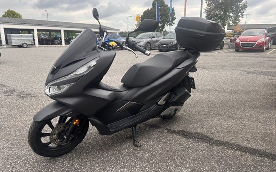 Gebrauchtmotorrad Honda CB 125 - Bild 2