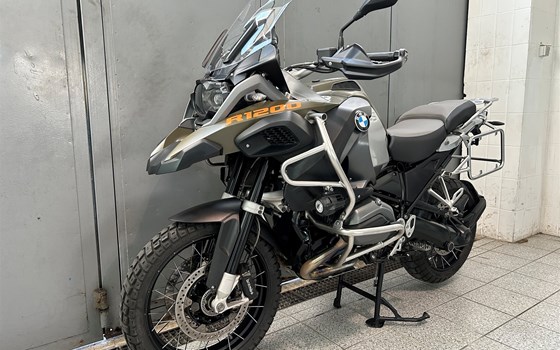 Gebrauchtmotorrad BMW R 1200 GS Adventure - Bild 1 Gebrauchtmotorrad BMW R 1200 GS Adventure - Bild 1