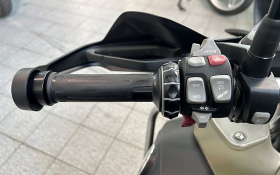 Gebrauchtmotorrad BMW R 1200 GS Adventure - Bild 5 Gebrauchtmotorrad BMW R 1200 GS Adventure - Bild 5
