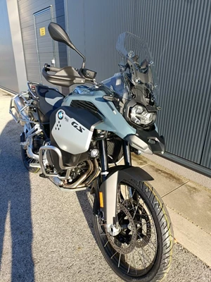 BMW F 900 GS Adventure (SAGE GREEN MET.) - Bild 5