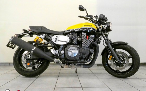 Gebrauchtmotorrad Yamaha XJR 1300 - Bild 2 Gebrauchtmotorrad Yamaha XJR 1300 - Bild 2