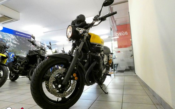 Gebrauchtmotorrad Yamaha XJR 1300 - Bild 6 Gebrauchtmotorrad Yamaha XJR 1300 - Bild 6
