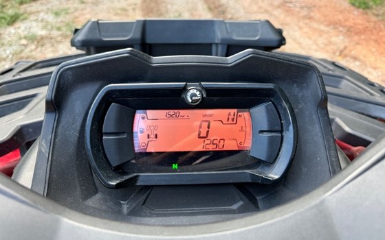 Gebrauchtmotorrad Can-Am Outlander 1000 XT-P - Bild 6 Gebrauchtmotorrad Can-Am Outlander 1000 XT-P - Bild 6
