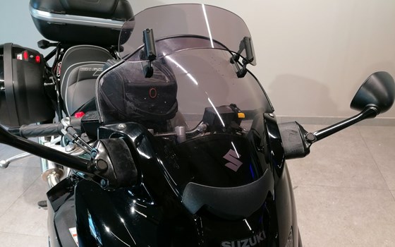 Gebrauchtmotorrad Suzuki GSX 650 F - Bild 3 Gebrauchtmotorrad Suzuki GSX 650 F - Bild 3