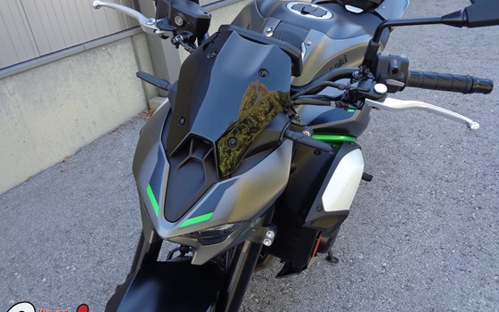 Neufahrzeug Kawasaki Z900 - Bild 6 Neufahrzeug Kawasaki Z900 - Bild 6
