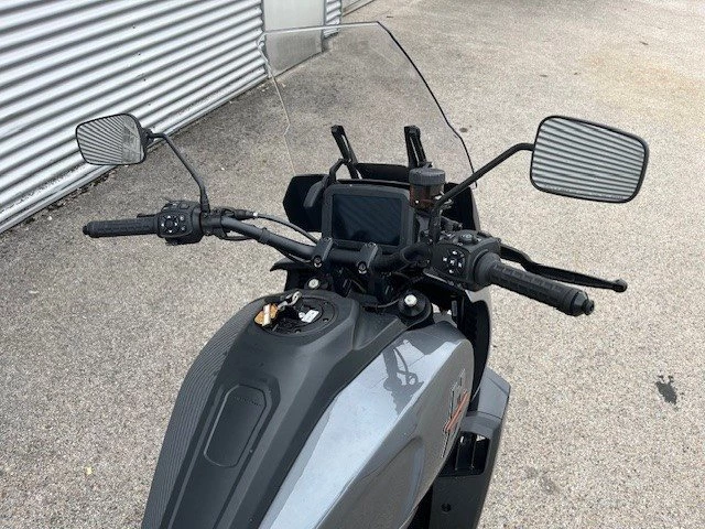 Harley-Davidson Pan America 1250 (Gauntlet Gray Metallic) - Bild 5