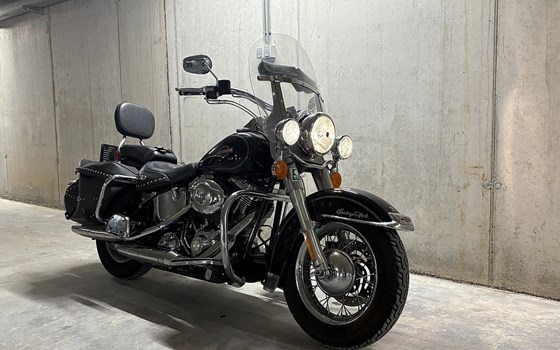 Gebrauchtmotorrad Harley-Davidson Softail Heritage Classic FLSTC - Bild 2