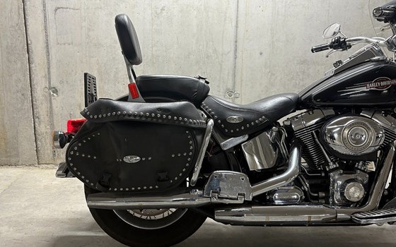 Gebrauchtmotorrad Harley-Davidson Softail Heritage Classic FLSTC - Bild 3