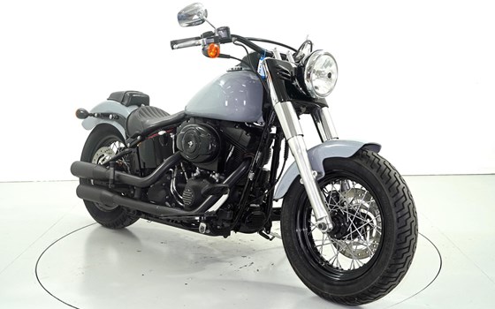Motorrad Occasion Harley-Davidson Softail Slim FLS - Bild 2