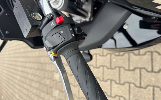 Gebrauchtmotorrad Suzuki GSX 1250 F - Bild 5